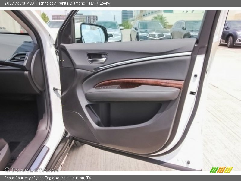 White Diamond Pearl / Ebony 2017 Acura MDX Technology