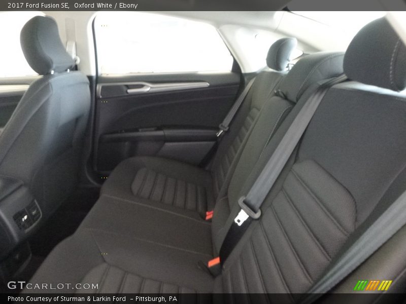 Oxford White / Ebony 2017 Ford Fusion SE