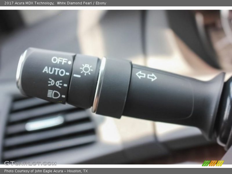 White Diamond Pearl / Ebony 2017 Acura MDX Technology