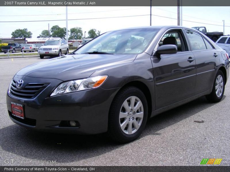 Magnetic Gray Metallic / Ash 2007 Toyota Camry XLE