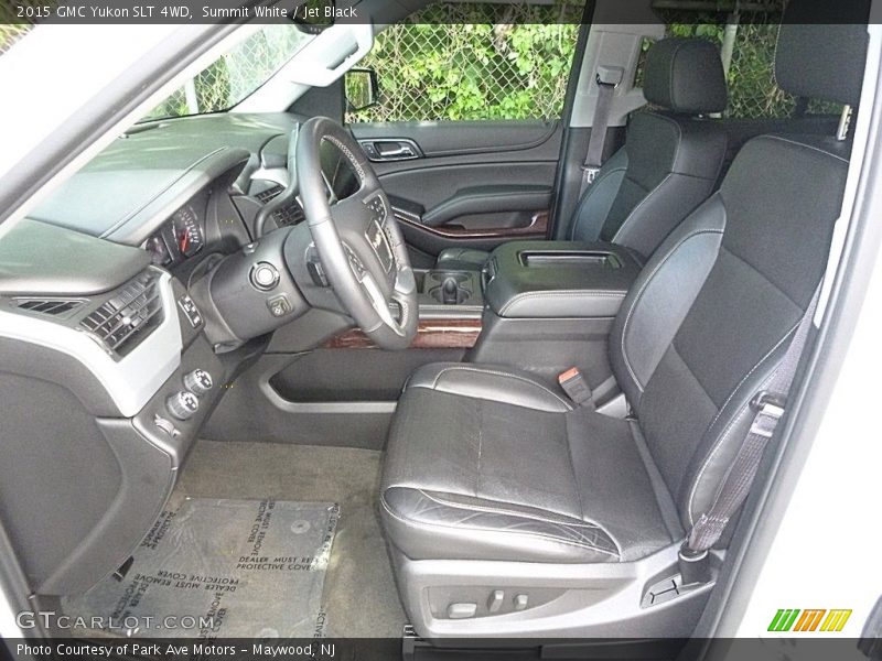 Summit White / Jet Black 2015 GMC Yukon SLT 4WD