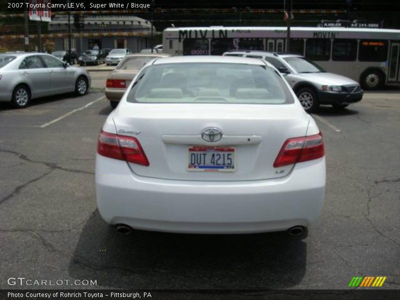 Super White / Bisque 2007 Toyota Camry LE V6