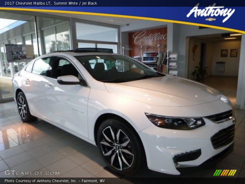 Summit White / Jet Black 2017 Chevrolet Malibu LT