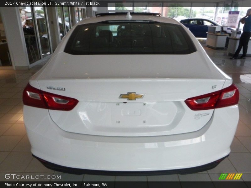 Summit White / Jet Black 2017 Chevrolet Malibu LT