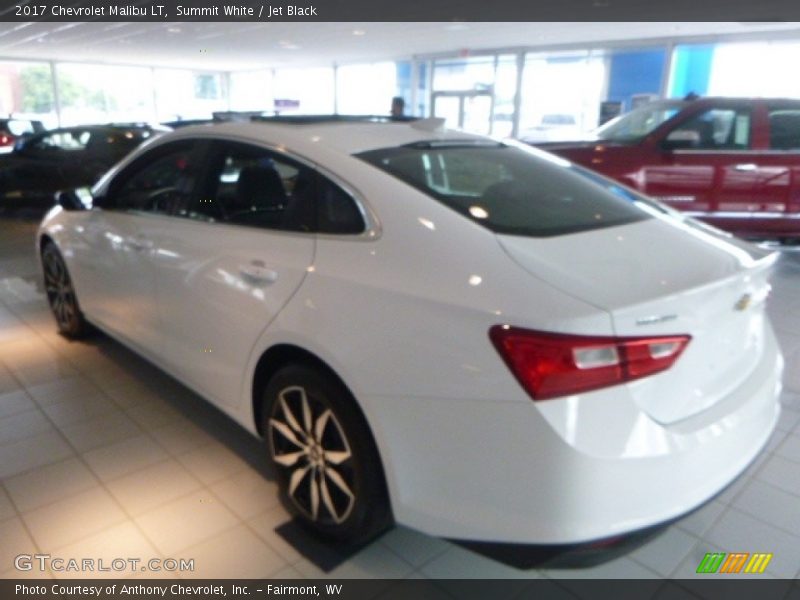Summit White / Jet Black 2017 Chevrolet Malibu LT
