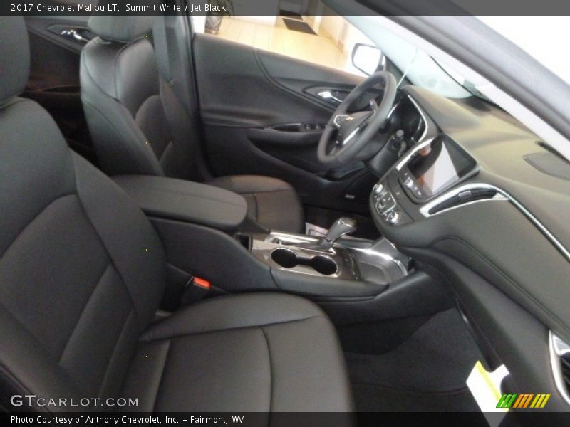 Summit White / Jet Black 2017 Chevrolet Malibu LT