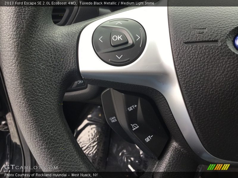 Tuxedo Black Metallic / Medium Light Stone 2013 Ford Escape SE 2.0L EcoBoost 4WD