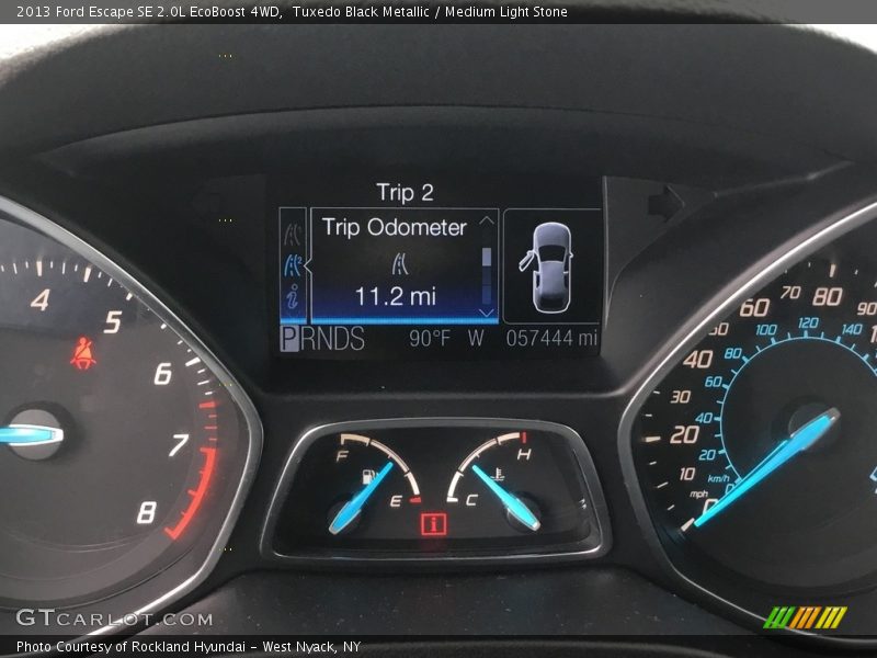 Tuxedo Black Metallic / Medium Light Stone 2013 Ford Escape SE 2.0L EcoBoost 4WD