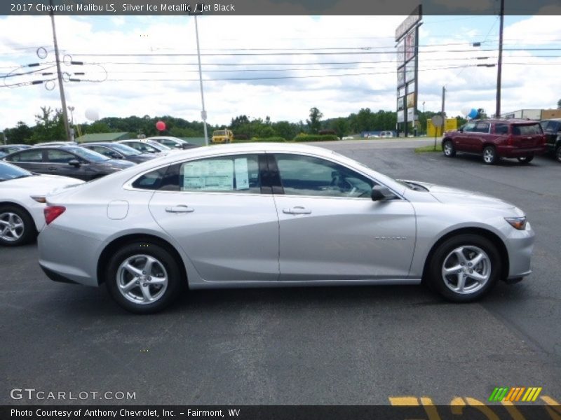 Silver Ice Metallic / Jet Black 2017 Chevrolet Malibu LS