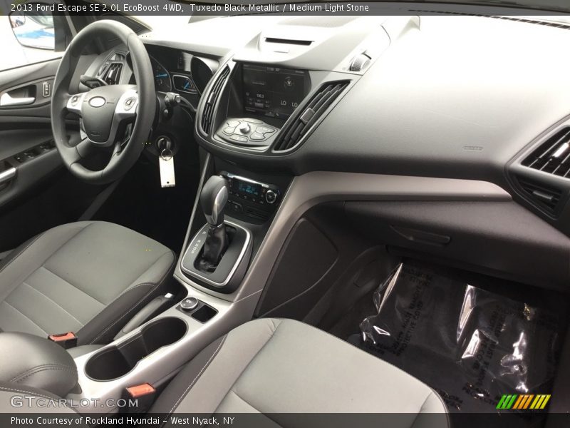 Tuxedo Black Metallic / Medium Light Stone 2013 Ford Escape SE 2.0L EcoBoost 4WD