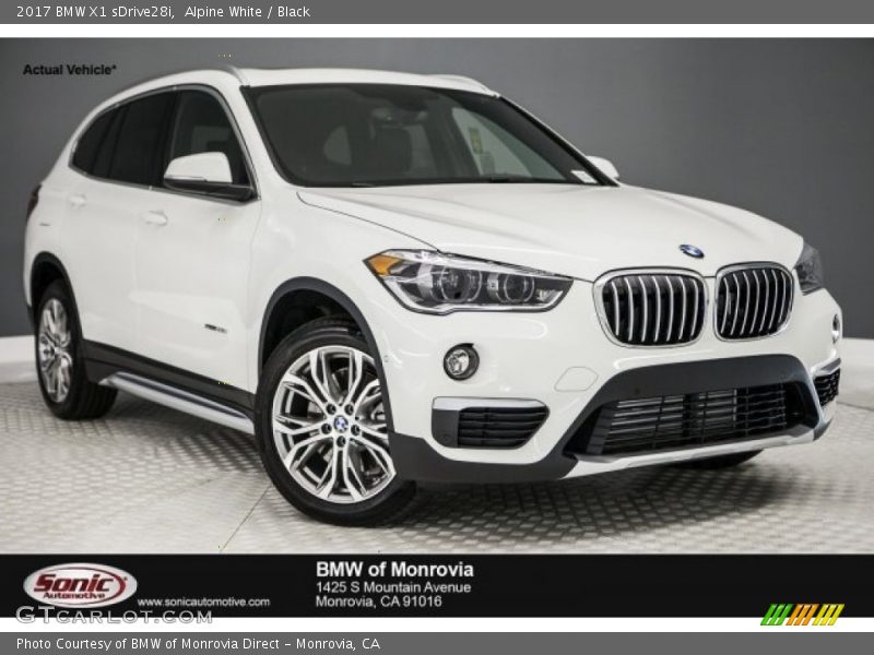 Alpine White / Black 2017 BMW X1 sDrive28i