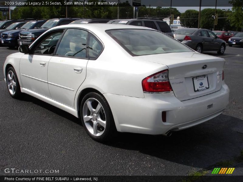 Satin White Pearl / Warm Ivory 2009 Subaru Legacy 2.5i Sedan