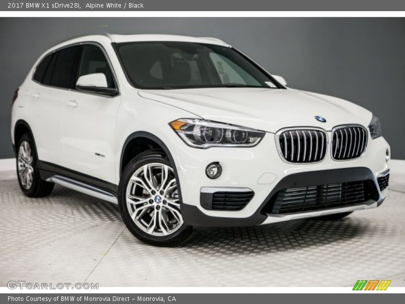 Alpine White / Black 2017 BMW X1 sDrive28i