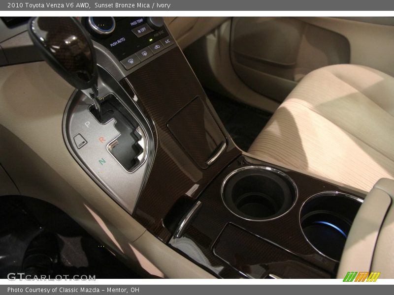 Sunset Bronze Mica / Ivory 2010 Toyota Venza V6 AWD