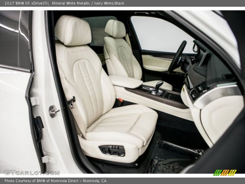 Mineral White Metallic / Ivory White/Black 2017 BMW X5 xDrive35i