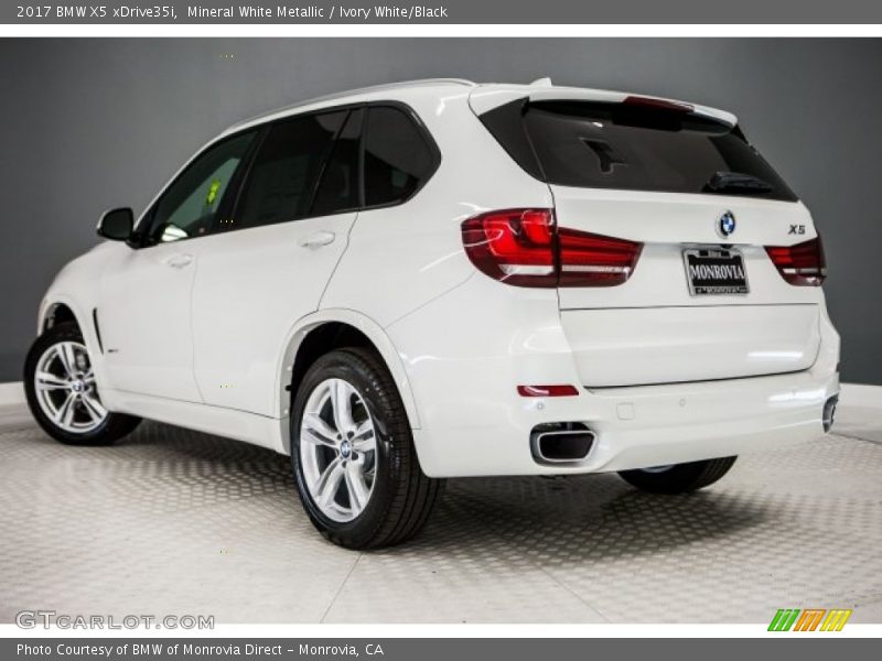 Mineral White Metallic / Ivory White/Black 2017 BMW X5 xDrive35i
