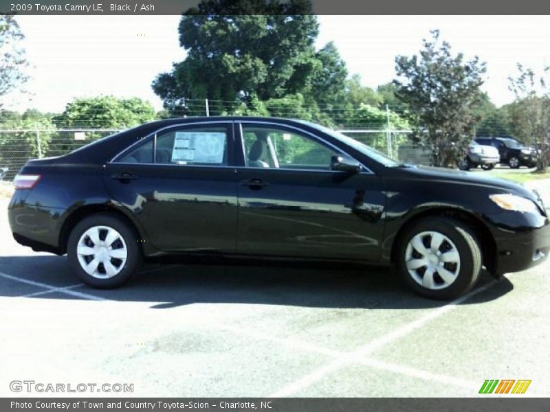 Black / Ash 2009 Toyota Camry LE