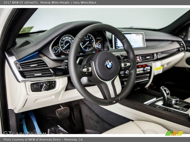 Mineral White Metallic / Ivory White/Black 2017 BMW X5 xDrive35i