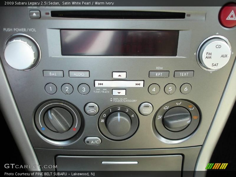 Satin White Pearl / Warm Ivory 2009 Subaru Legacy 2.5i Sedan