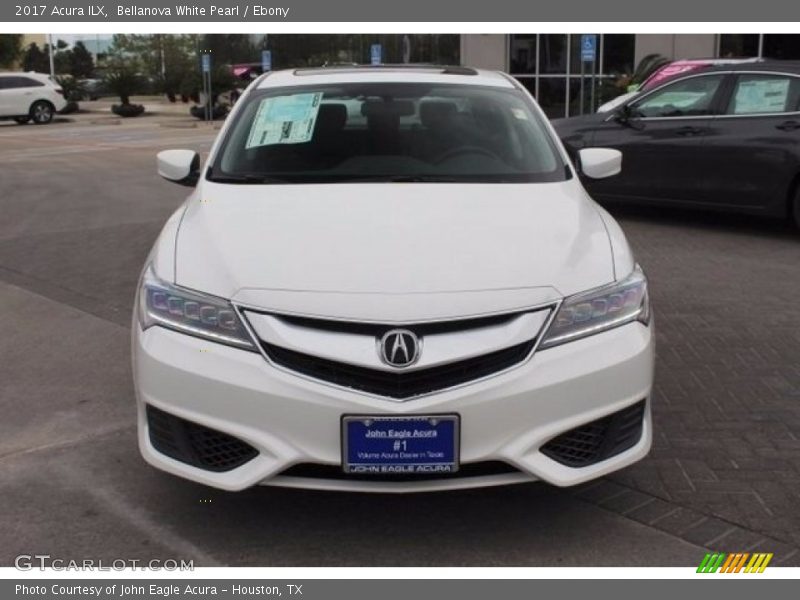 Bellanova White Pearl / Ebony 2017 Acura ILX