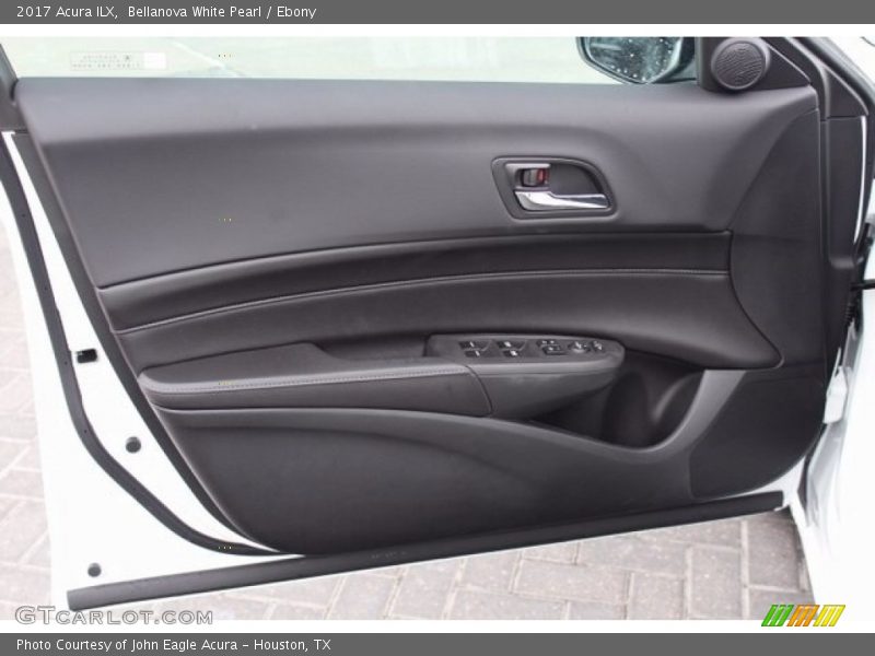Bellanova White Pearl / Ebony 2017 Acura ILX