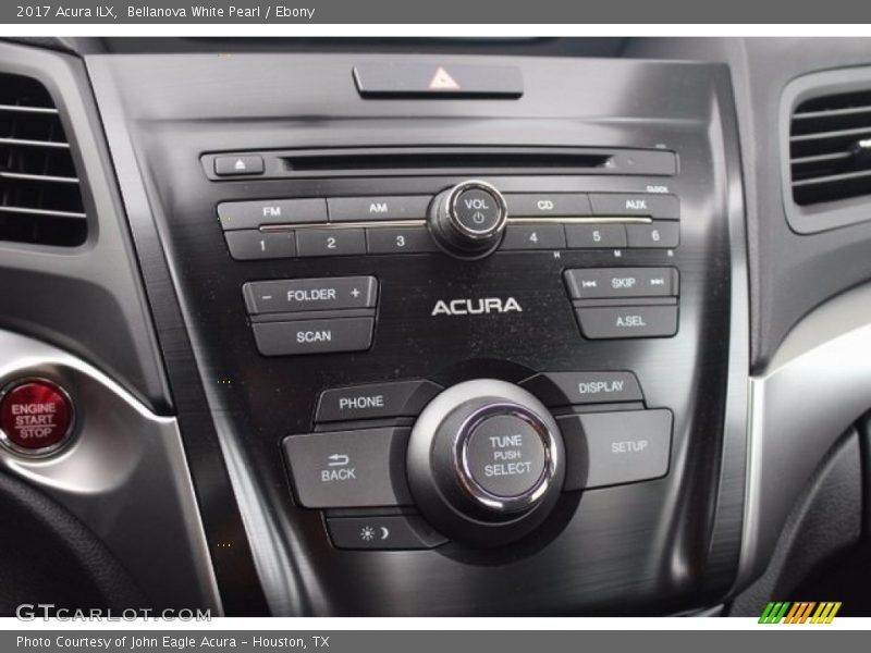 Bellanova White Pearl / Ebony 2017 Acura ILX