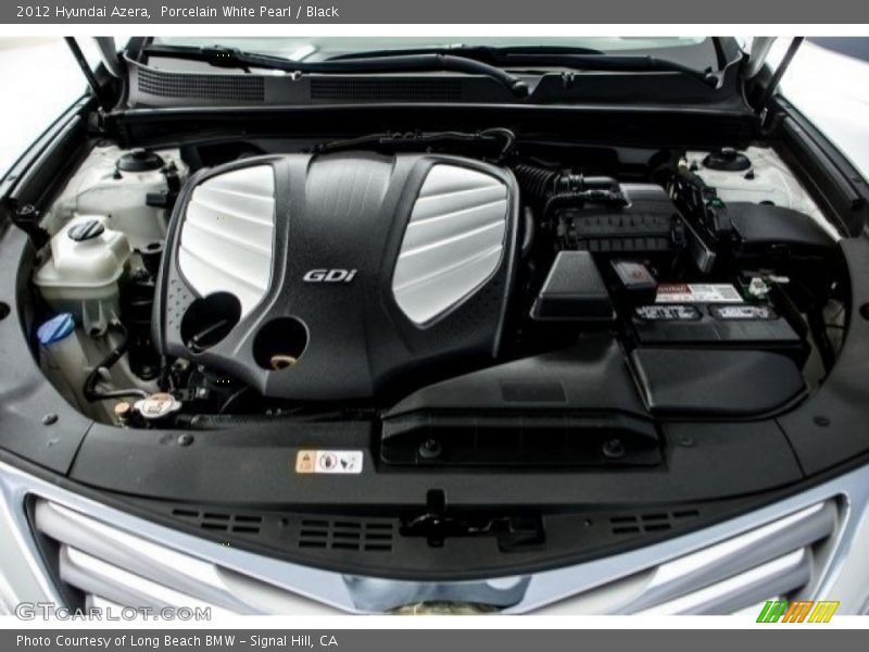 Porcelain White Pearl / Black 2012 Hyundai Azera