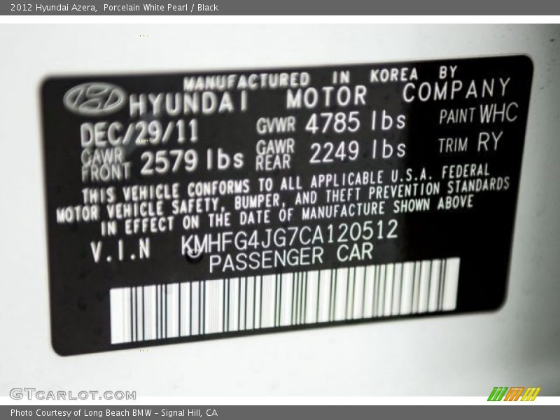 Porcelain White Pearl / Black 2012 Hyundai Azera