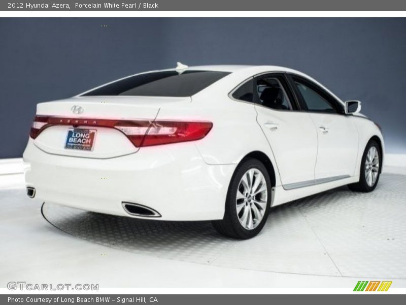 Porcelain White Pearl / Black 2012 Hyundai Azera