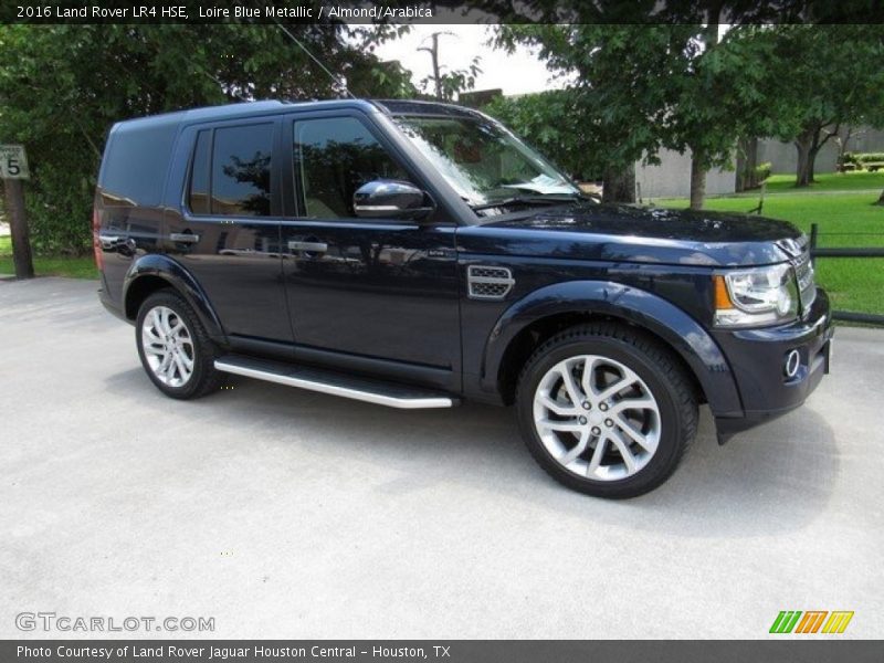Loire Blue Metallic / Almond/Arabica 2016 Land Rover LR4 HSE