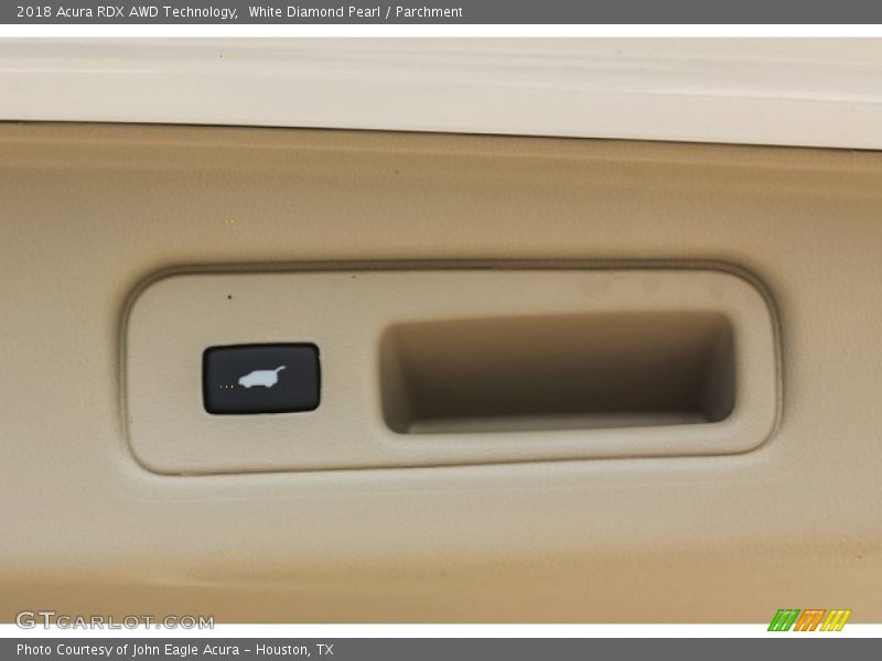 White Diamond Pearl / Parchment 2018 Acura RDX AWD Technology