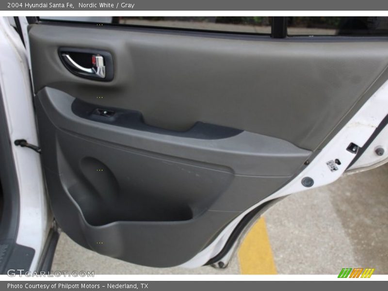 Nordic White / Gray 2004 Hyundai Santa Fe