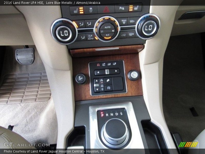 Loire Blue Metallic / Almond/Arabica 2016 Land Rover LR4 HSE