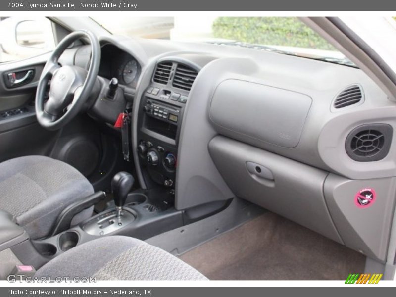 Nordic White / Gray 2004 Hyundai Santa Fe