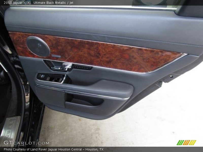 Ultimate Black Metallic / Jet 2013 Jaguar XJ XJ