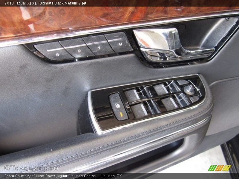 Ultimate Black Metallic / Jet 2013 Jaguar XJ XJ