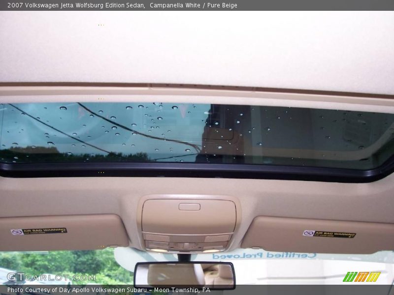 Campanella White / Pure Beige 2007 Volkswagen Jetta Wolfsburg Edition Sedan