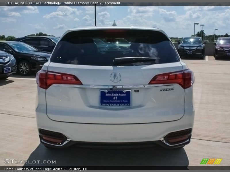 White Diamond Pearl / Parchment 2018 Acura RDX FWD Technology