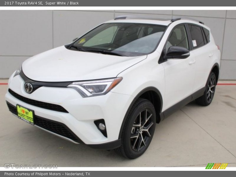 Super White / Black 2017 Toyota RAV4 SE