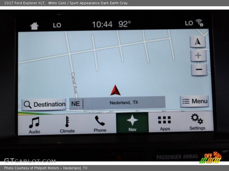 White Gold / Sport Appearance Dark Earth Gray 2017 Ford Explorer XLT