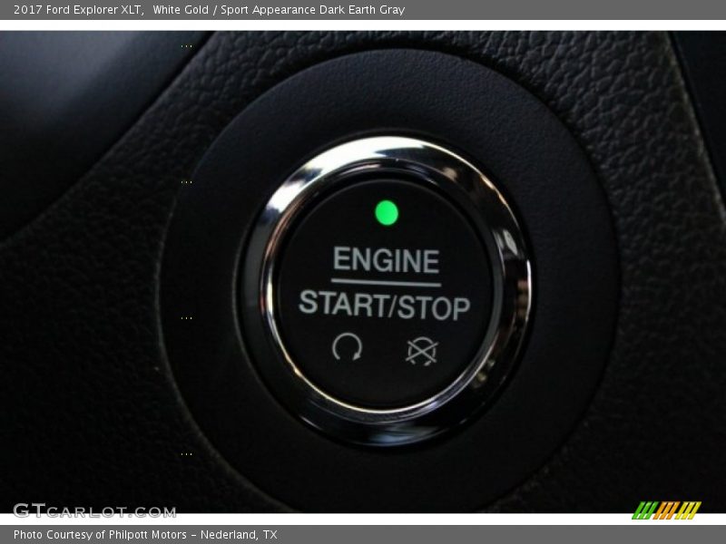 White Gold / Sport Appearance Dark Earth Gray 2017 Ford Explorer XLT