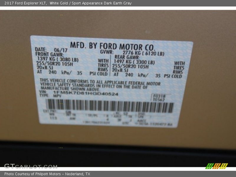 White Gold / Sport Appearance Dark Earth Gray 2017 Ford Explorer XLT