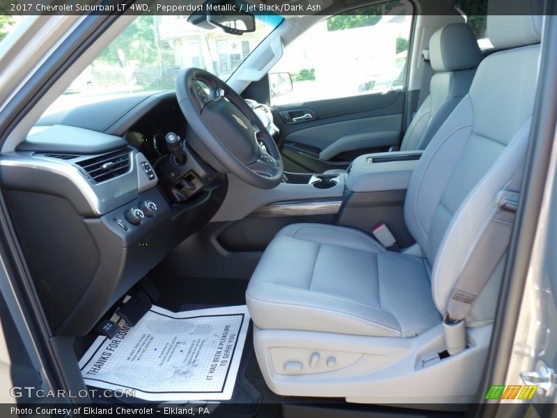Pepperdust Metallic / Jet Black/Dark Ash 2017 Chevrolet Suburban LT 4WD