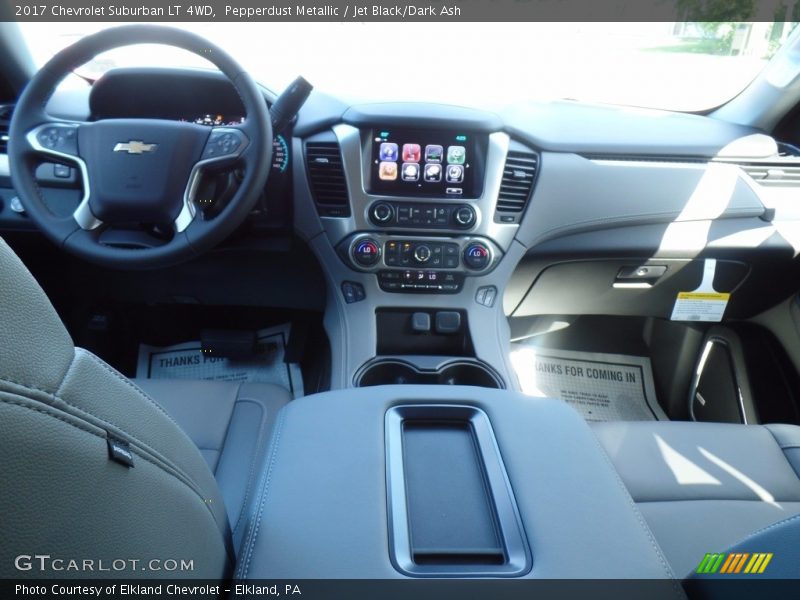 Pepperdust Metallic / Jet Black/Dark Ash 2017 Chevrolet Suburban LT 4WD