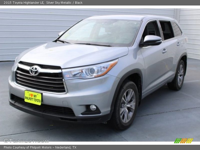 Silver Sky Metallic / Black 2015 Toyota Highlander LE