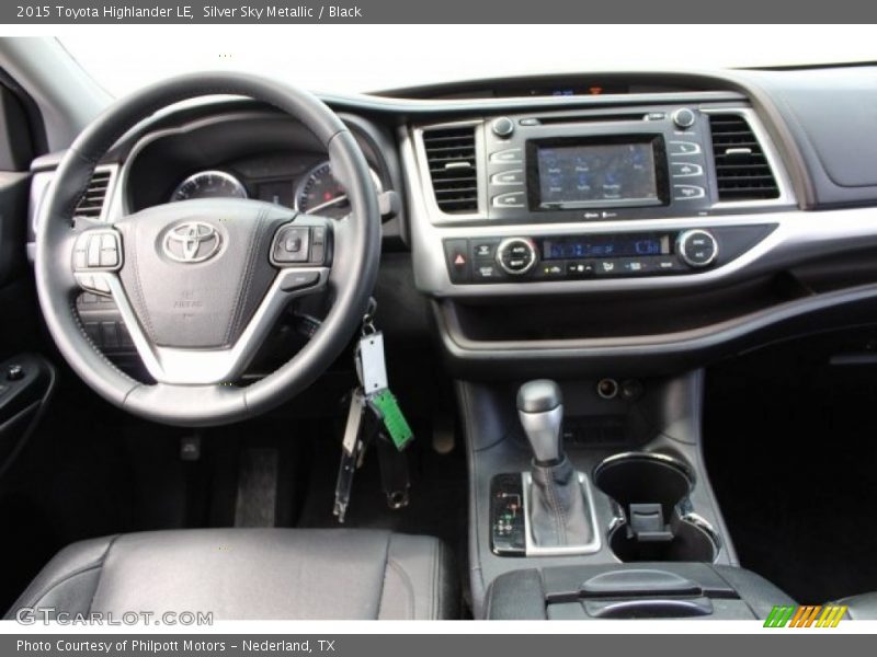 Silver Sky Metallic / Black 2015 Toyota Highlander LE