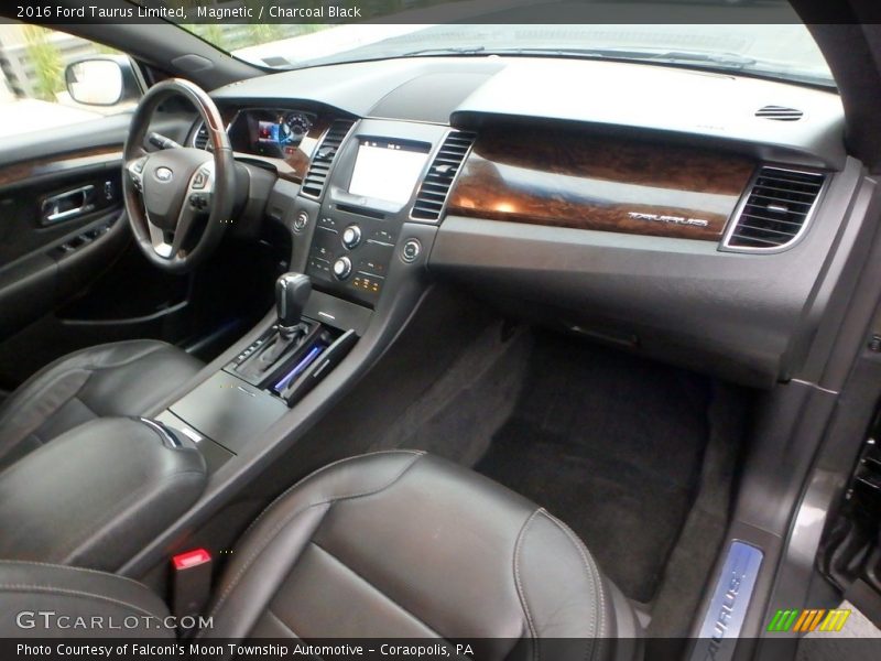 Magnetic / Charcoal Black 2016 Ford Taurus Limited