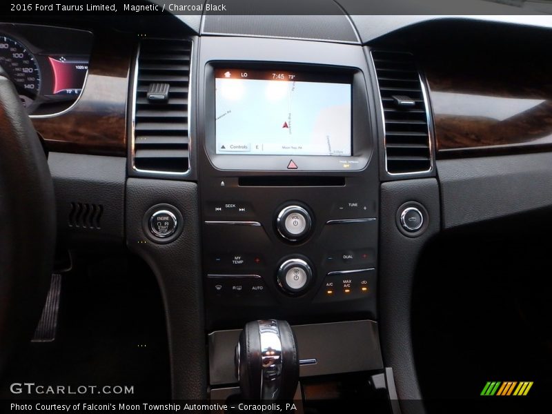 Magnetic / Charcoal Black 2016 Ford Taurus Limited