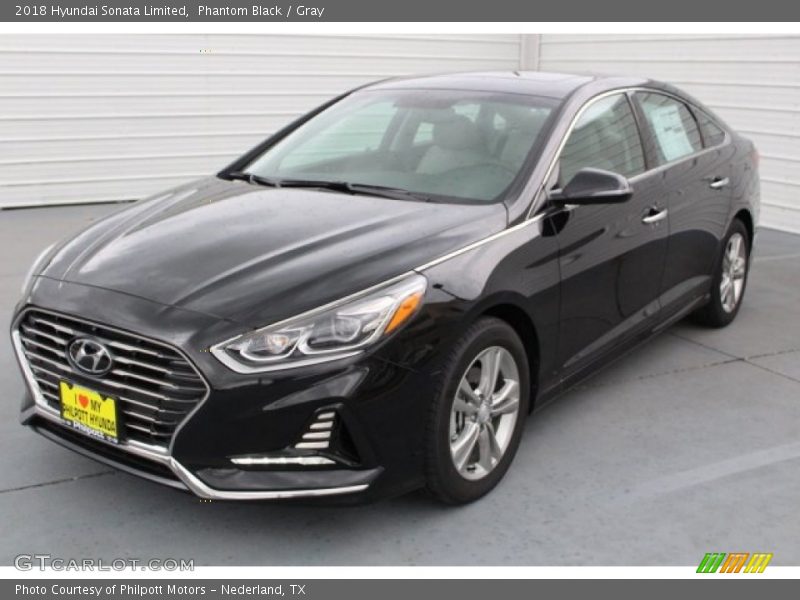 Front 3/4 View of 2018 Sonata Limited