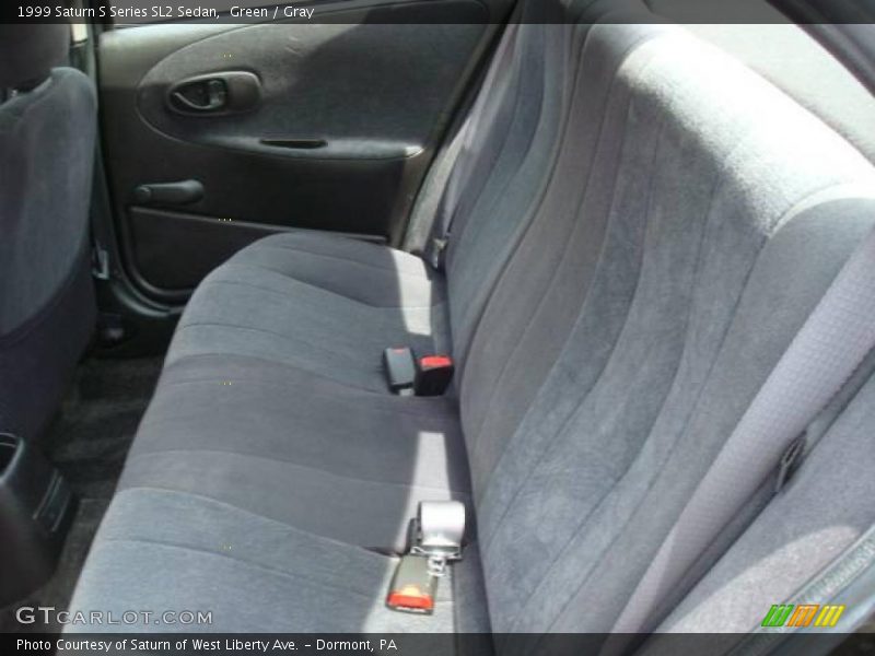 Green / Gray 1999 Saturn S Series SL2 Sedan
